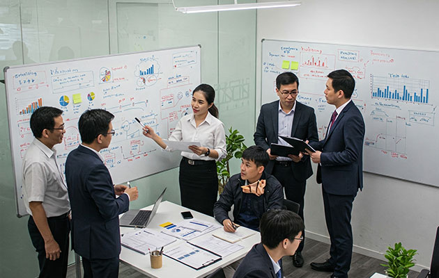 不確実な世界を生き抜く：タイ企業の新たな戦略